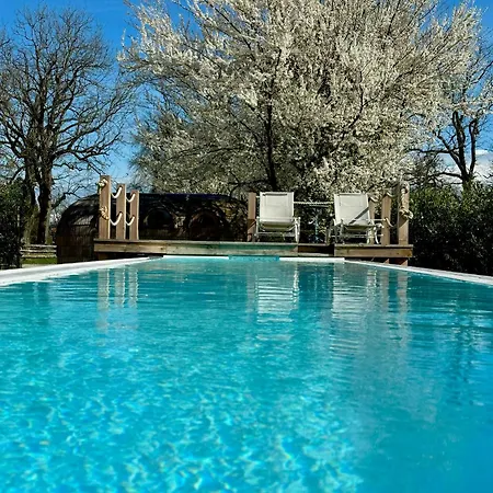 شقة A Historic Gem With Wellness Comfort Übersee